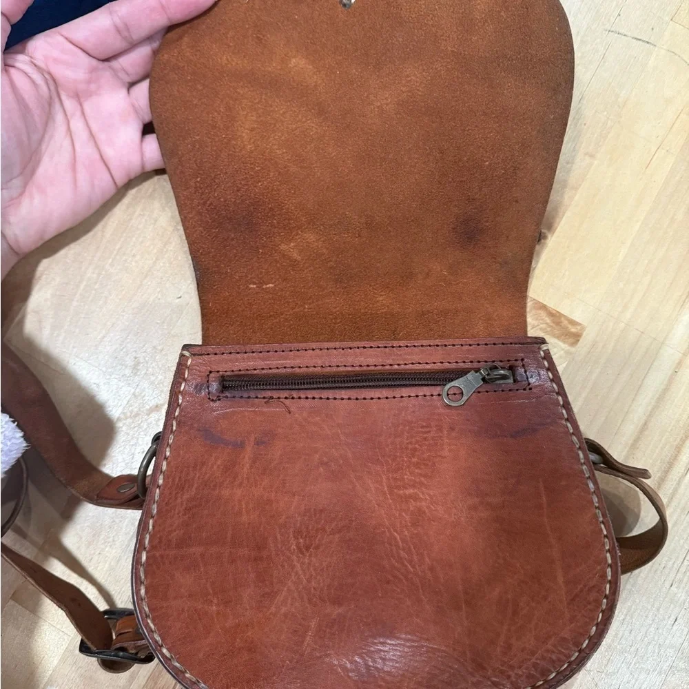 Vintage Rich Brown Leather Crossbody Bag